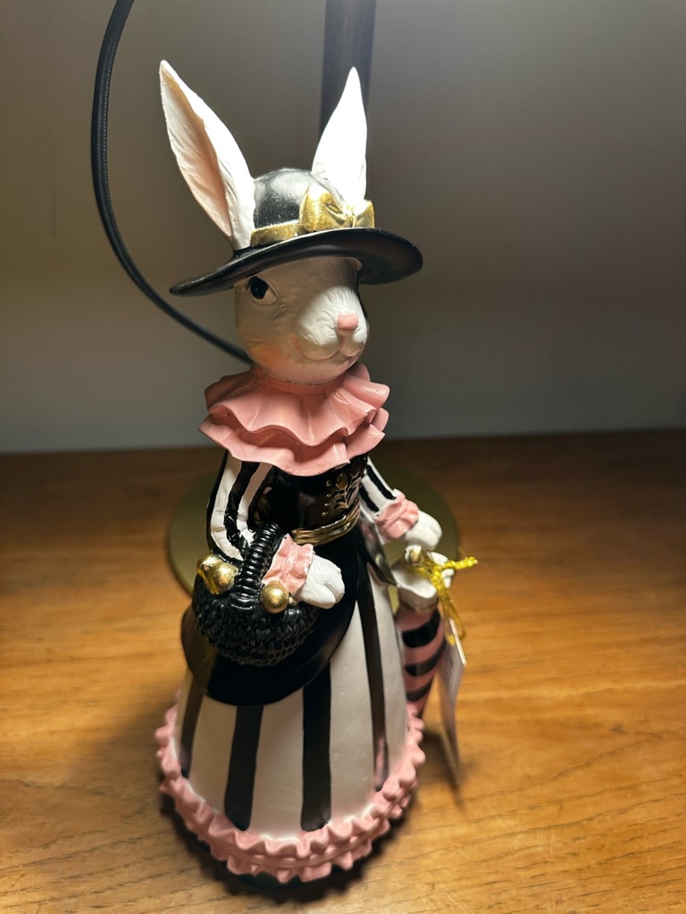 Bella Lux Pink & Black female Rabbit Figurine Dress Decor new with tags - Picture 4 of 9